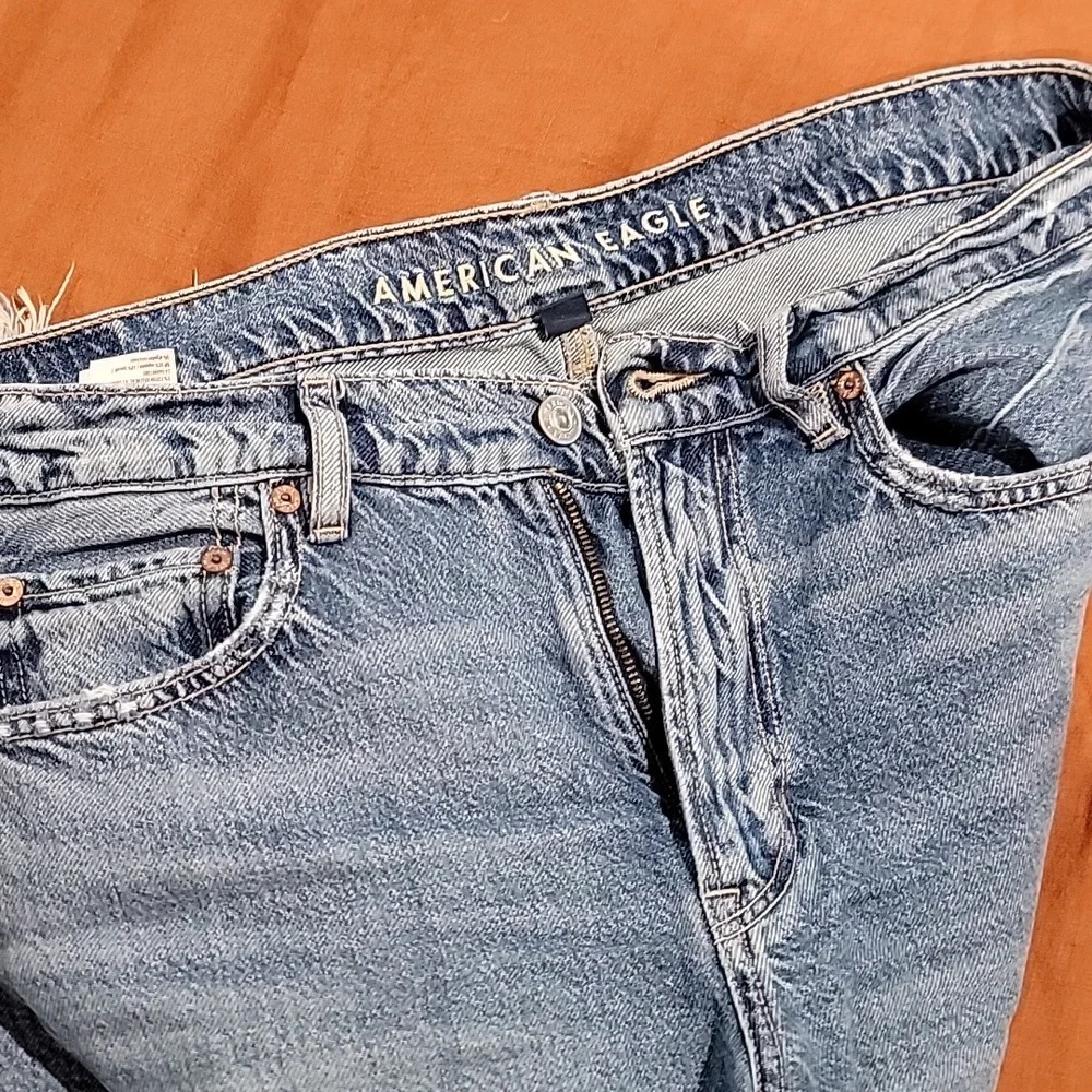 American Eagle Women's Blue Wide-Leg Jeans - Picture 4 of 6